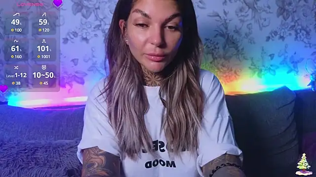 tattooedBabyy online show from December 10, 2024, 6:22 am