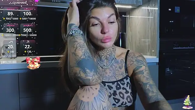 tattooedBabyy online show from January 9, 2025, 2:29 pm