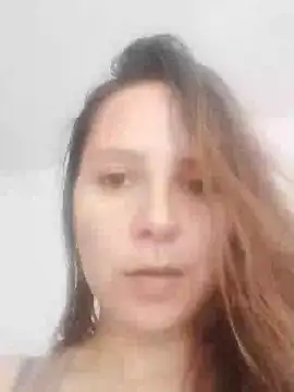 camila delarosa online show from February 12, 2025, 4:00 pm