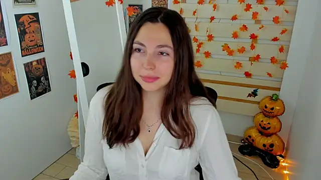 Lexy flower online show from November 28, 2025, 1:47 pm