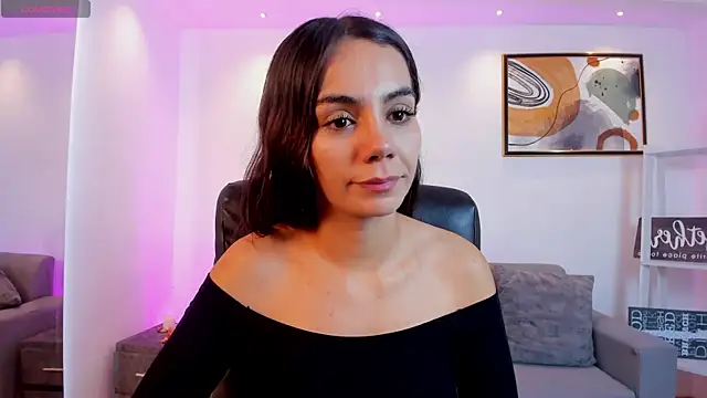 martina mancini online show from June 30, 2026, 1:12 pm