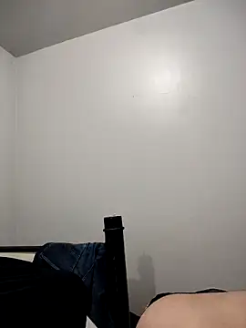 Potro23hotzen online show from September 27, 2025, 2:27 am