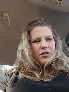 Cumonkatie online show from January 15, 2026, 2:21 pm