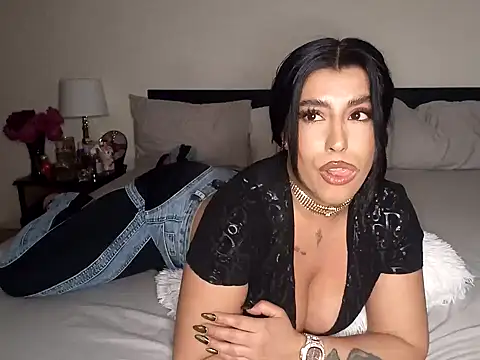 GiseleReine online show from March 18, 2025, 7:42 pm