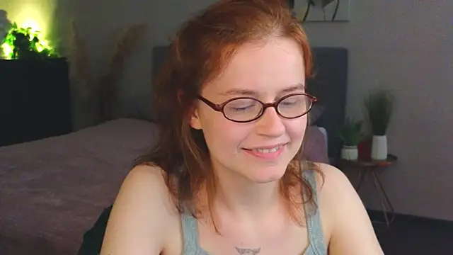 reb luvng online show from September 10, 2025, 2:17 pm