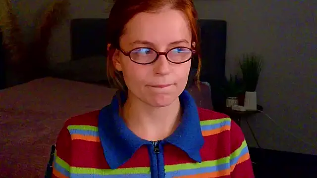 reb luvng online show from September 19, 2025, 1:45 pm