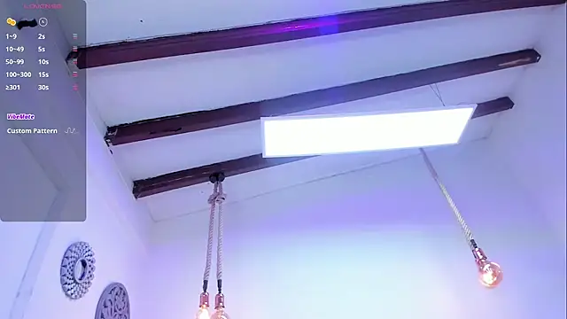 Oriana Guzman online show from January 2, 2025, 12:03 pm