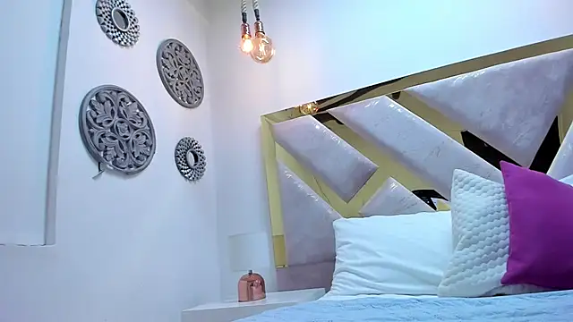 Oriana Guzman online show from January 31, 2025, 12:29 pm