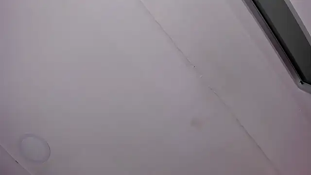 Oriana Guzman online show from September 27, 2025, 10:37 pm