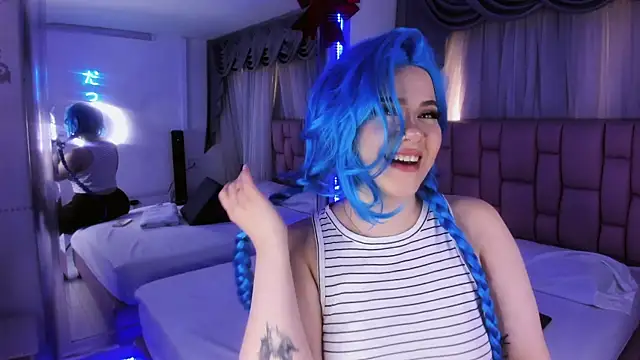 albaismynameX online show from December 27, 2024, 12:12 pm