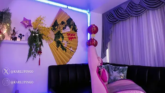 albaismynameX online show from February 20, 2025, 12:04 pm