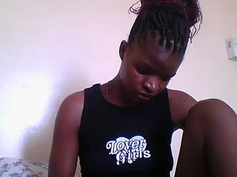 hotgal1112 online show from December 14, 2025, 9:03 am