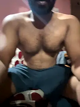 Handsomehunk 4U online show from November 30, 2025, 4:55 pm