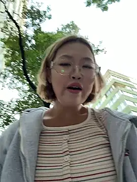 Aiko Yumi online show from July 17, 2026, 6:46 pm