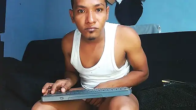 Grandeygruesa1 online show from November 1, 2025, 3:19 am