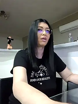 Milf Abigail online show from January 29, 2025, 11:46 pm