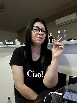 Milf Abigail online show from December 3, 2025, 1:35 am