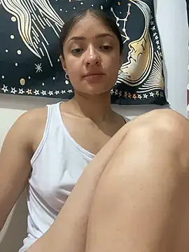 Alicia ALICIA online show from December 6, 2024, 8:40 pm