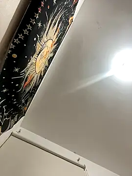 Alicia ALICIA online show from October 16, 2025, 5:47 pm