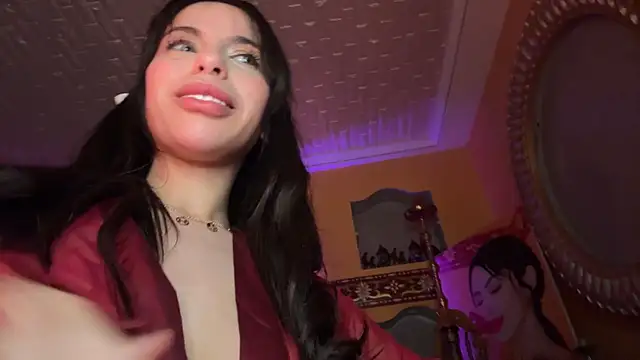 Snapshot of ORLA86 chatting on February 16, 2025, 4:42 am ORLA86 online show from February 16, 2025, 4:42 am