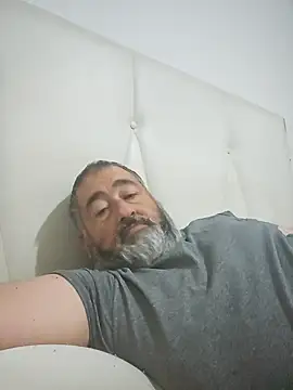 Snapshot of polla_calientes47 chatting on January 20, 2025, 8:29 pm polla calientes47 online show from January 20, 2025, 8:29 pm