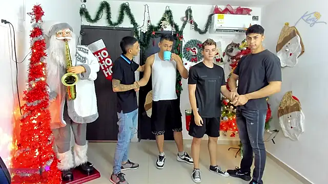 badguyss bisex online show from December 18, 2025, 11:38 am