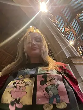 LadyTatiana Madam online show from March 7, 2025, 3:39 pm