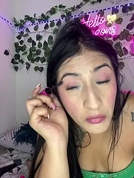 alondra darling online show from March 20, 2025, 9:35 pm