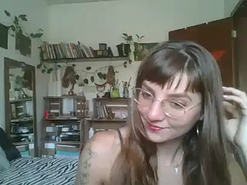 SweetyBabyDemon online show from December 15, 2024, 1:11 pm