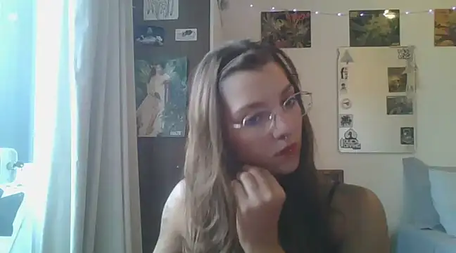 SweetyBabyDemon online show from March 20, 2025, 8:29 pm