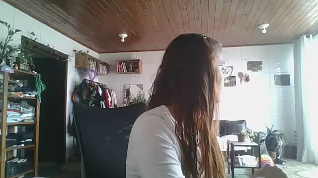 SweetyBabyDemon online show from October 21, 2025, 1:23 pm