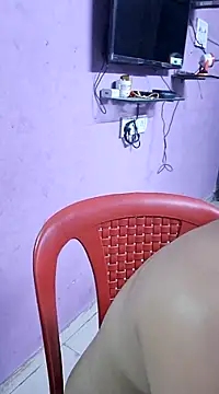 GlassBarge9 online show from January 18, 2025, 5:59 pm