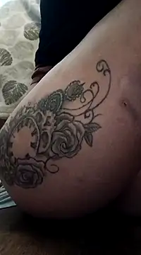 gorgeous11 online show from February 13, 2025, 3:14 pm