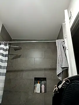 gorgeous11 online show from March 3, 2025, 5:53 am