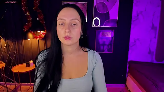 Christy Calypso online show from December 29, 2024, 7:43 pm