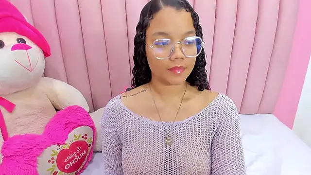 ISABELLA 020 online show from February 19, 2026, 1:51 pm