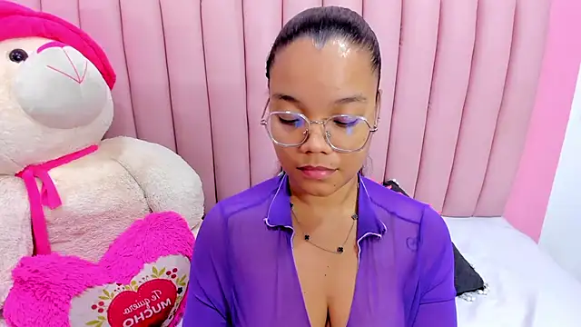 ISABELLA 020 online show from March 20, 2026, 7:30 pm