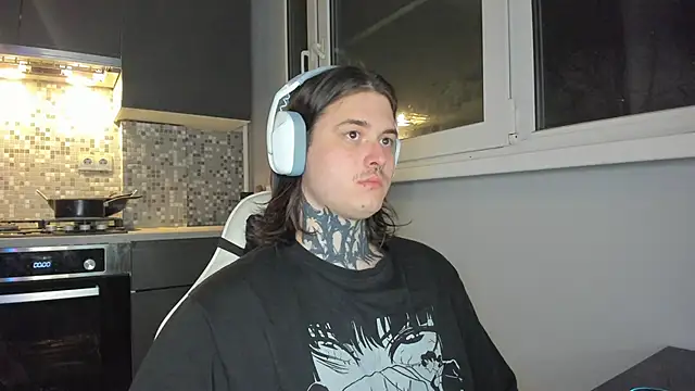 Snapshot of _torfin_ chatting on December 12, 2024, 11:25 pm torfin online show from December 12, 2024, 11:25 pm