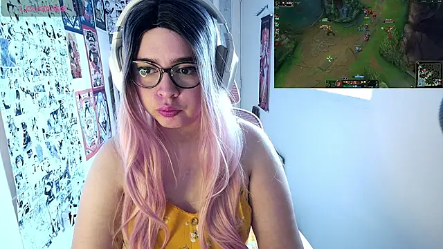 Vallolet Spencer online show from October 19, 2025, 9:04 pm