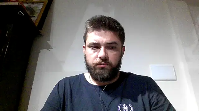 Snapshot of Dat1994 chatting on January 27, 2025, 11:22 am Dat1994 online show from January 27, 2025, 11:22 am