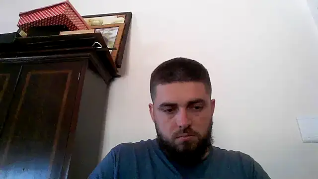 Snapshot of Dat1994 chatting on February 11, 2025, 4:35 pm Dat1994 online show from February 11, 2025, 4:35 pm