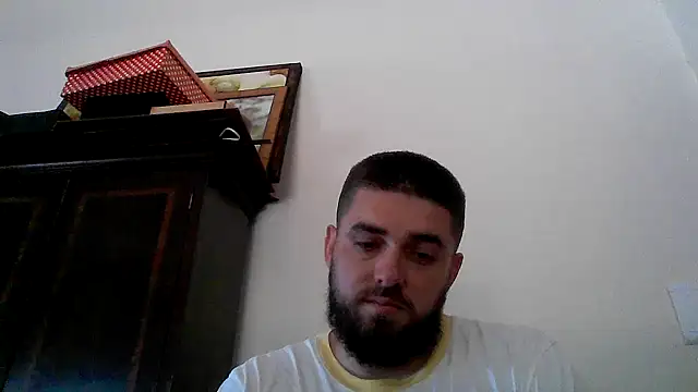 Snapshot of Dat1994 chatting on February 13, 2025, 5:33 pm Dat1994 online show from February 13, 2025, 5:33 pm