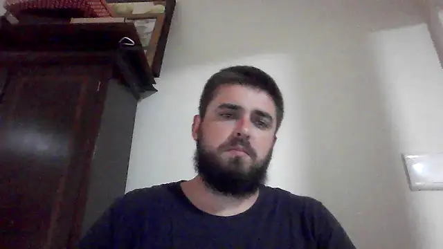 Snapshot of Dat1994 chatting on March 10, 2025, 10:13 pm Dat1994 online show from March 10, 2025, 10:13 pm