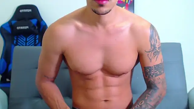 Tristan-bm online show from January 23, 2025, 7:40 pm