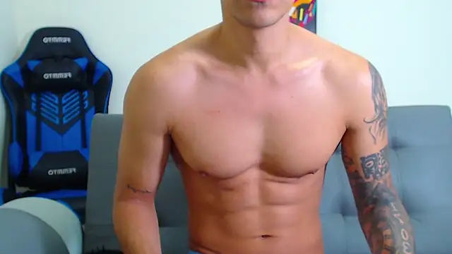 Tristan-bm online show from January 26, 2025, 2:52 pm