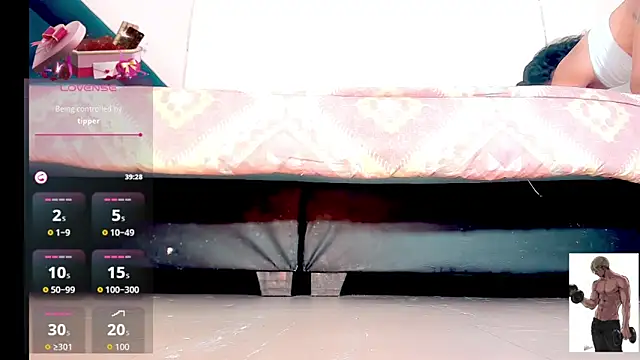  Riannagarcia  online show from January 17, 2026, 3:11 am