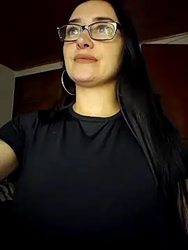 Snapshot of preetypeach chatting on January 18, 2026, 2:48 am preetypeach online show from January 18, 2026, 2:48 am