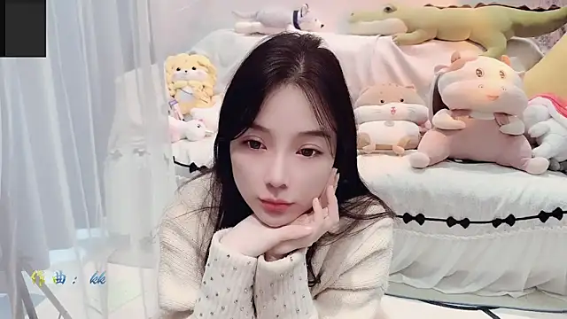 Snapshot of AKiKi711 chatting on October 11, 2025, 4:55 am AKiKi711 online show from October 11, 2025, 4:55 am