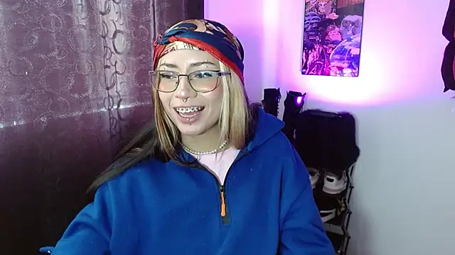 squirt charlott online show from October 11, 2025, 6:17 pm