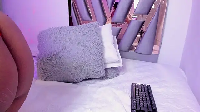 Danna Ramiirez online show from January 17, 2025, 9:28 pm